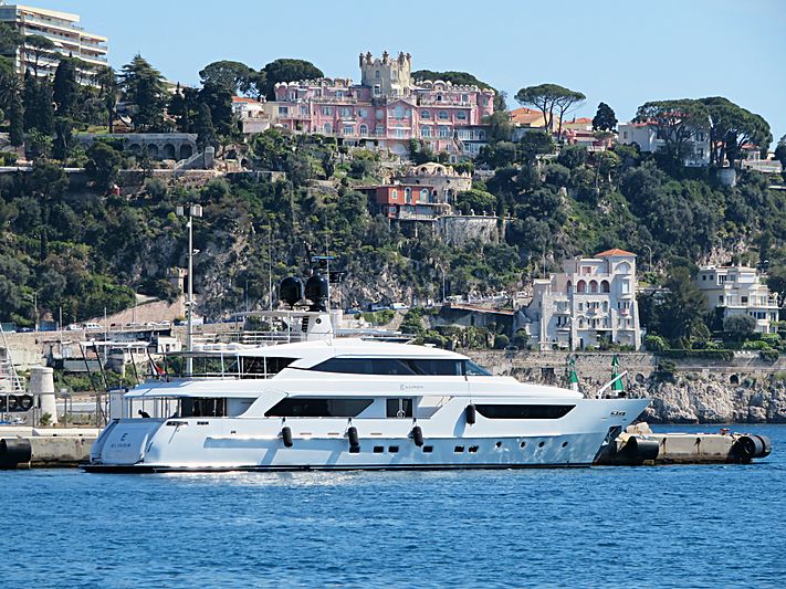 Elinor yacht at ECPY Open Days in Nice