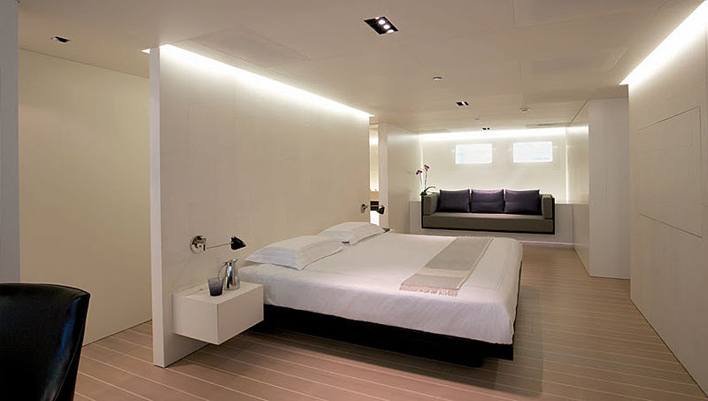 Baracuda Valetta yacht stateroom