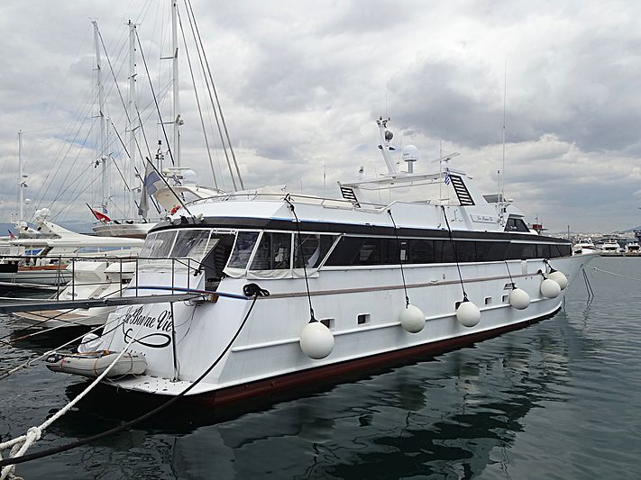 La Bonne Vie yacht in Athens