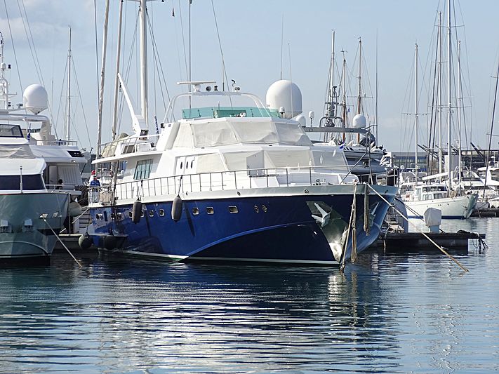 Ricardo yacht in Athens