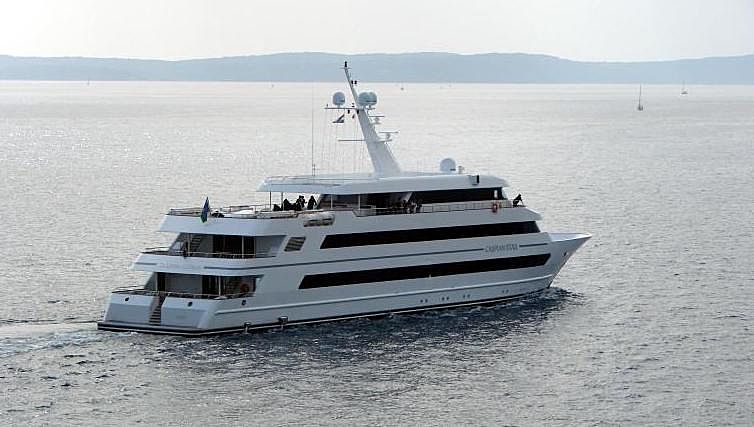 Caspian Star yacht cruising