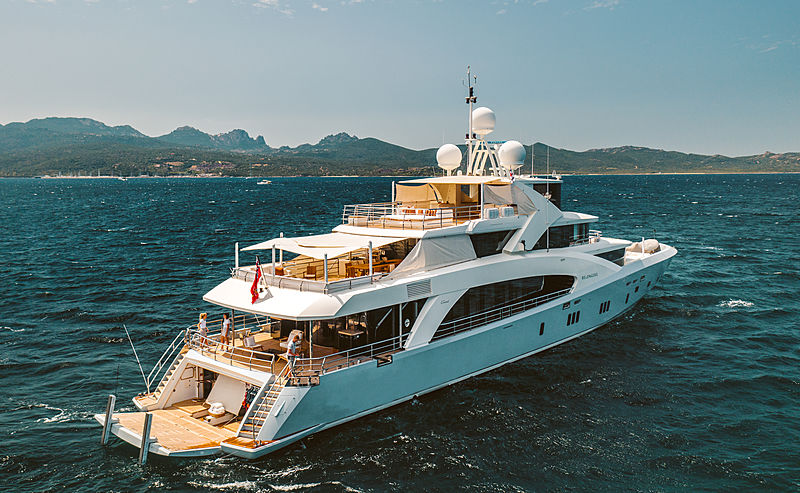 Belongers yacht anchored