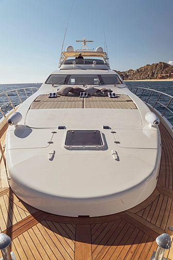 Ganesh A yacht bow sun pads