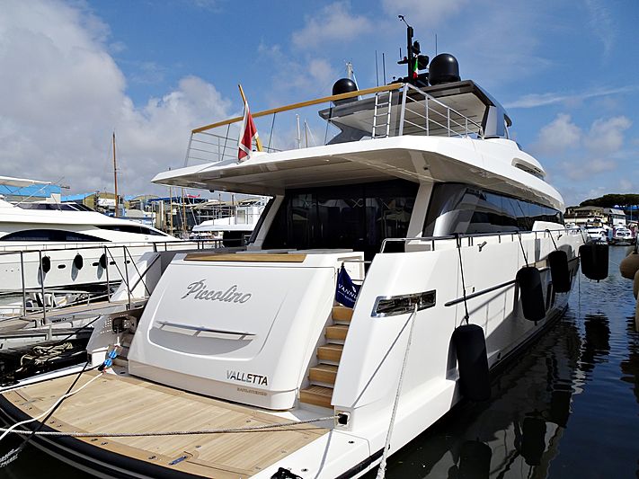 Piccolino yacht in Viareggio