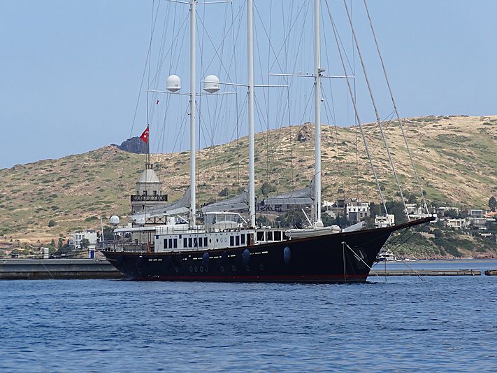 Hazar Yildizi yacht in Yalikavak Marina