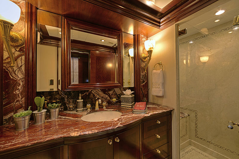 Zoom Zoom Zoom yacht bathroom
