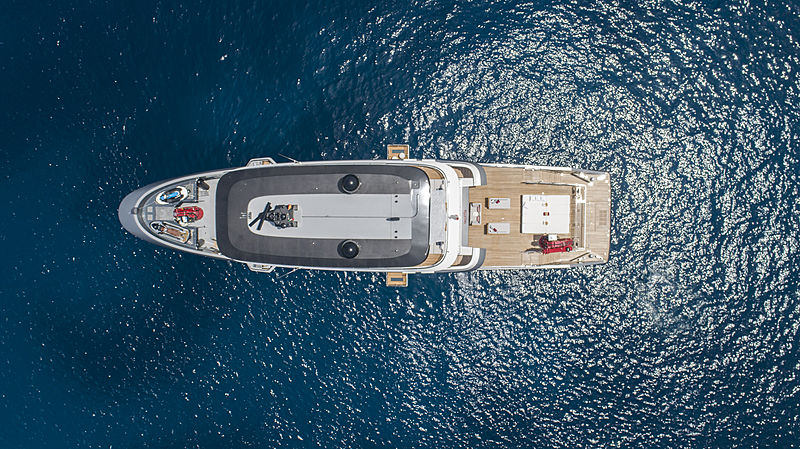 Audace yacht exterior