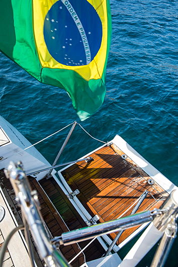 Indigo yacht stern platform