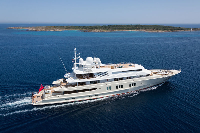 Coral Ocean cruising