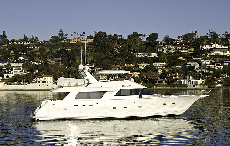 Lady O yacht anchored