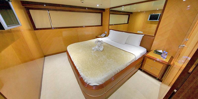 Moonlight yacht stateroom