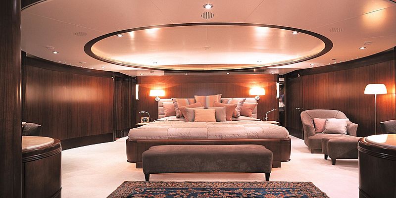More yacht master cabin