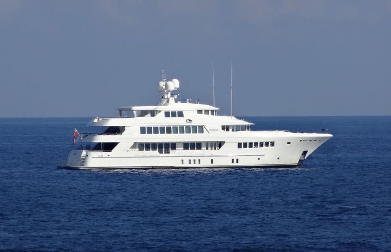 Mirgab VI in Antibes