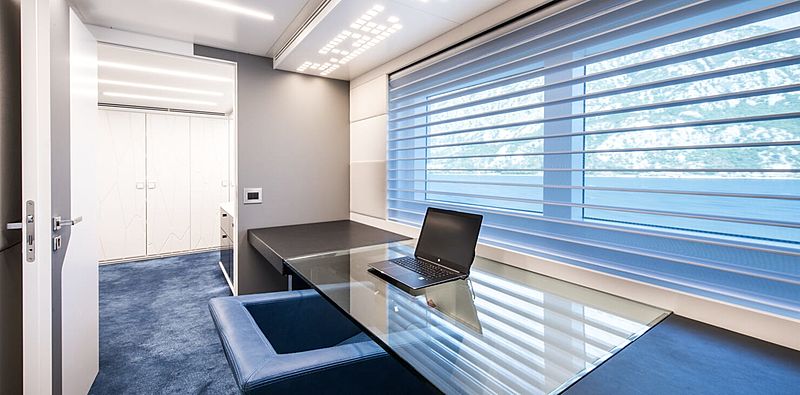 Serenitas yacht owner's study