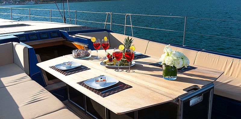 Inti Cube yacht deck
