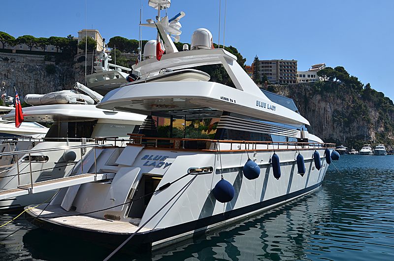 Blue Lady yacht in Fontvieille