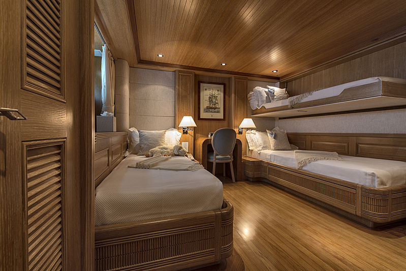 Tommy yacht stateroom
