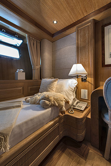 Tommy yacht stateroom