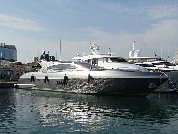 JFF yacht in Antibes