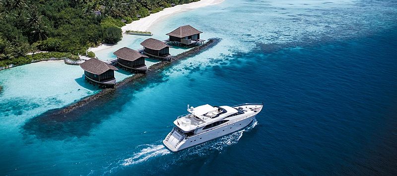 Vitavelli yacht cruising