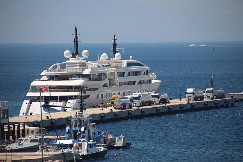 Sky Marine bunkering service