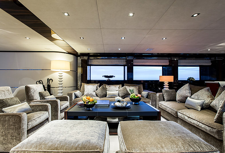 Manifiq yacht saloon