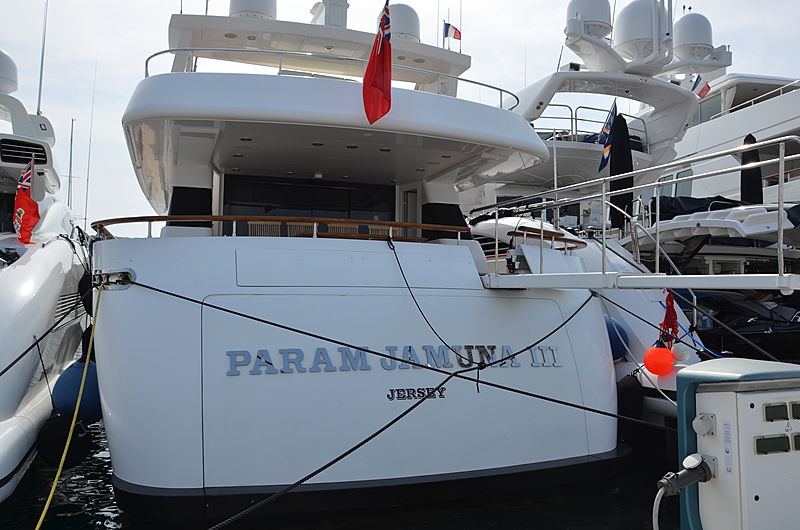 Panam Jamuna II yacht in Port Canto